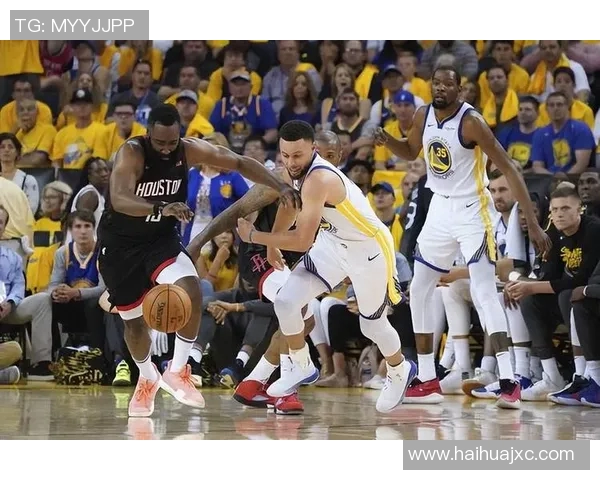 2021年2月1日勇士对决强敌精彩赛事回顾与分析