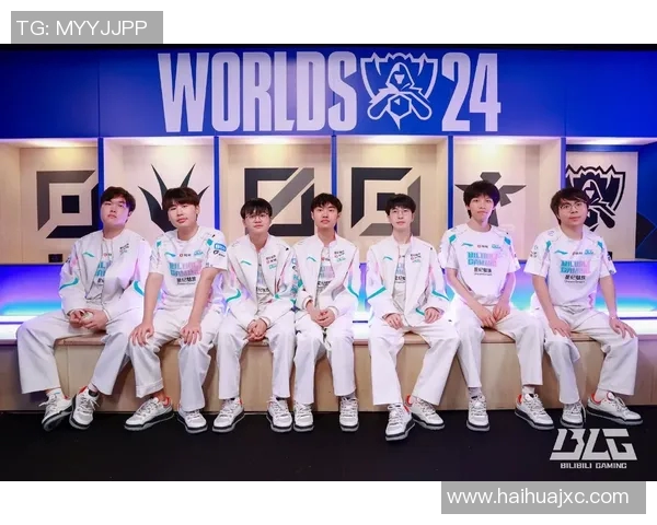 BLG战队在世界冠军杯积分榜上以50分稳居第一名,争夺冠军之路更进一步 BLG战队在世界冠军杯积分榜上以50分稳居第一名,争夺冠军之路更进一步