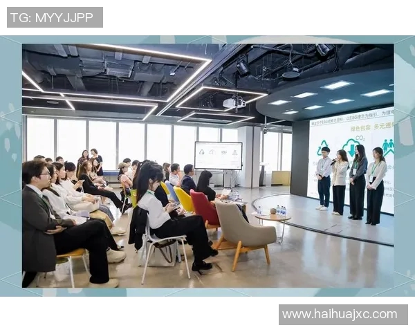 水中运动的多元化发展与健康益处探析及其在现代生活中的应用